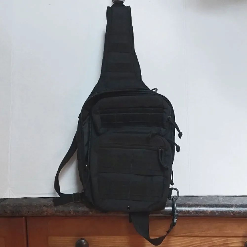 Fox Tactical Compact EDC Sling Bag...EUC